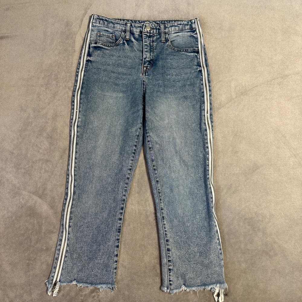 Wild Fable Jeans Full Side Zip Size 6 Womens Light Wash High Rise Ankle Distress